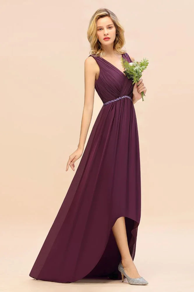 Vestido de Festa Elegante com Decote em V, Corte Assimétrico, Linha A, Bordado com Contas, em Chiffon, para Damas de Honra