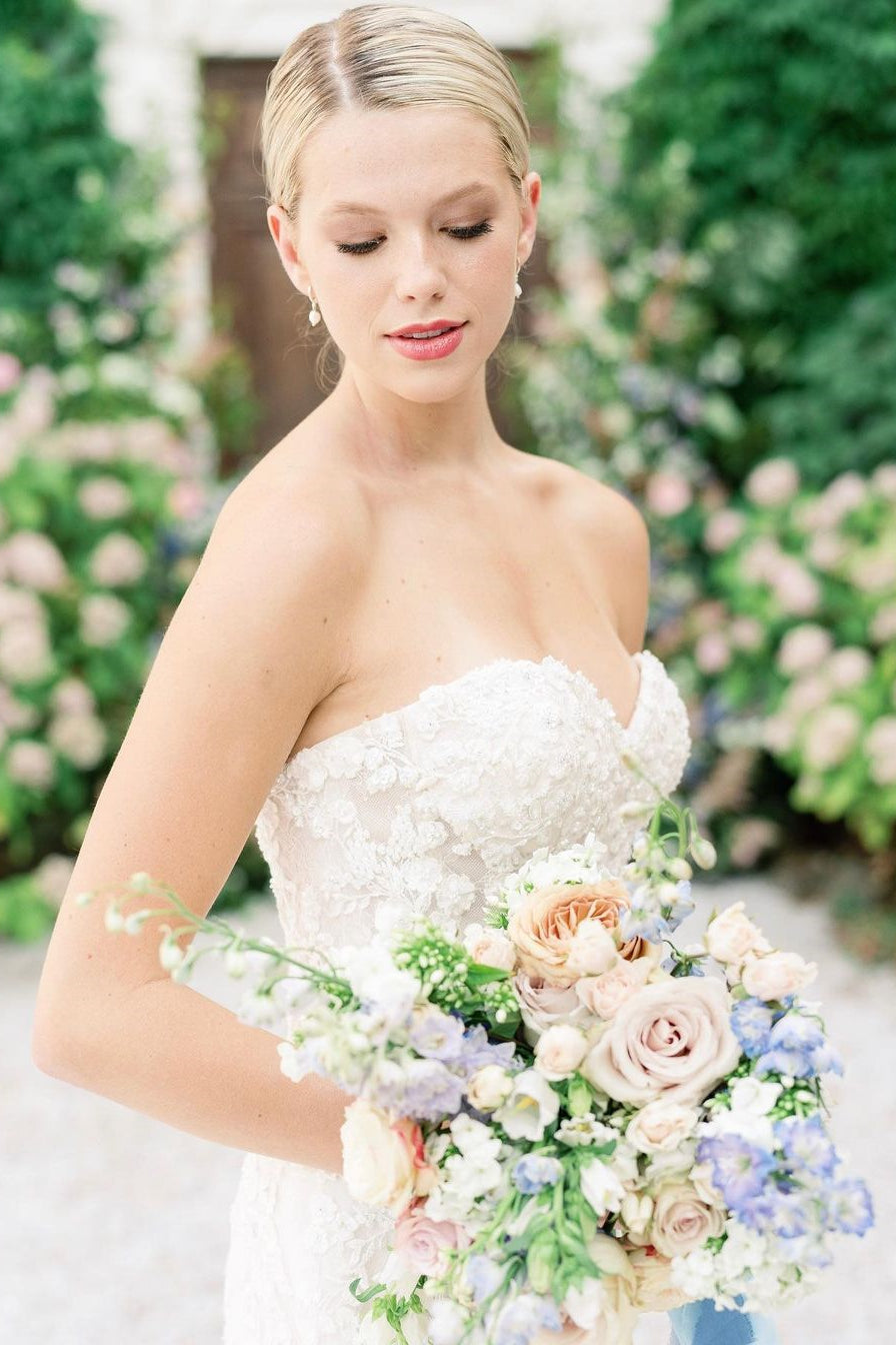 Robe de mariée sans manches en tulle avec appliques de sirène chérie et dentelle