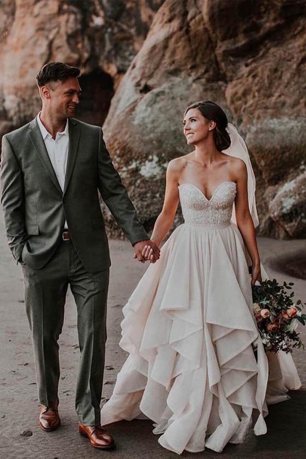 Vestidos de Noiva com Decote Coração e Corpete Bordado Vestidos de Casamento