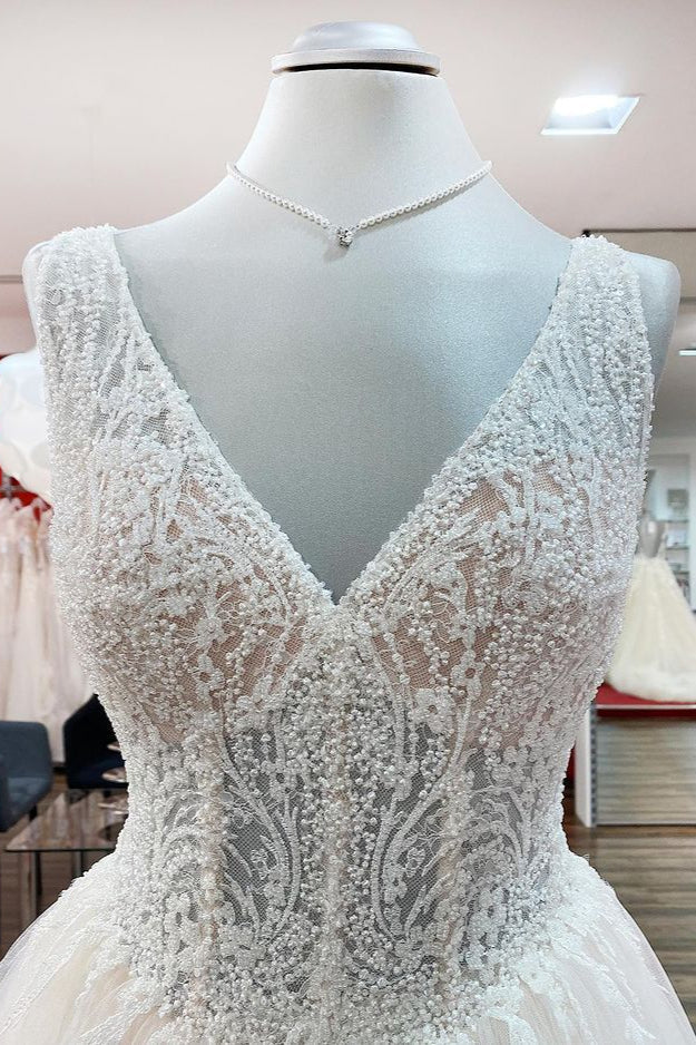 Abito da sposa unico avorio lungo principessa con scollo a V in tulle e pizzo