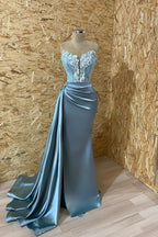 Vestido de fiesta único de sirena con escote corazón largo y apliques de encaje