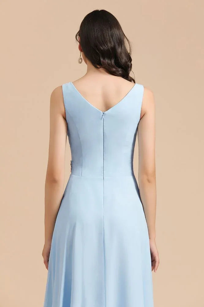 Vestido de Dama de Honra em Chiffon com Decote em V, Corte A, Sem Mangas, Comprimento Até ao Chão, Vestido de Casamento Simples