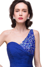 Abito da cerimonia blu in chiffon con scollo a V, linea ad A asimmetrica, monospalla e volant