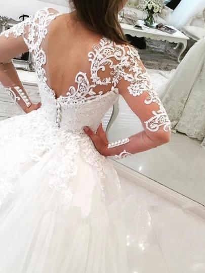 Vestido de novia con escote en V, mangas largas, apliques y cola Watteau