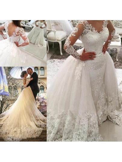 Vestido de novia con escote en V, mangas largas, apliques y cola Watteau