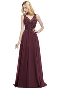 Vestidos de cerimónia longos de chiffon com decote em V, sem mangas, aplicados com cristais