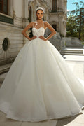 Abito da sposa bianco vintage con gonna ampia, spalline sottili in pizzo, senza maniche, con applicazioni e strascico