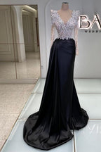 Vestido de fiesta negro vintage de satén con escote en V, manga larga y encaje con cuentas