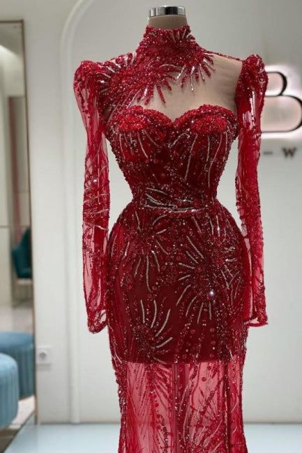 Robe de bal rouge vintage en tulle à col cœur avec manches longues et applications