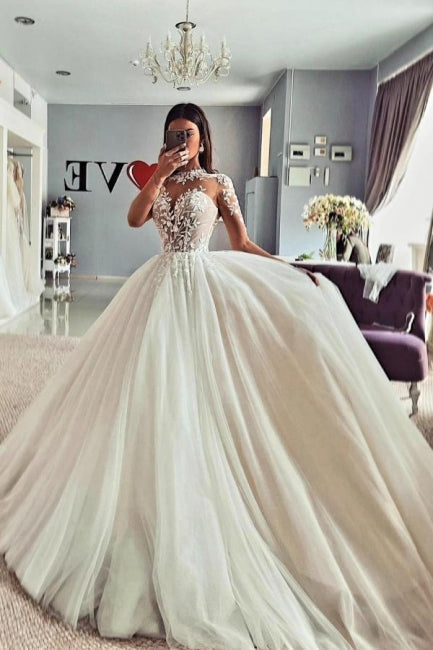Abito da sposa vintage in tulle con maniche lunghe in pizzo a linea ad A