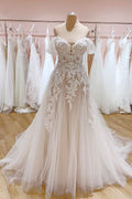 Abito da sposa vintage lungo a linea ad A, scollato sulle spalle, con scollo a cuore e schiena scoperta in tulle