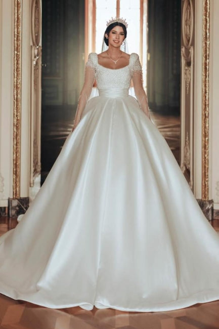 Abito da sposa vintage lungo avorio a linea ad A con scollo quadrato in raso scintillante e maniche lunghe