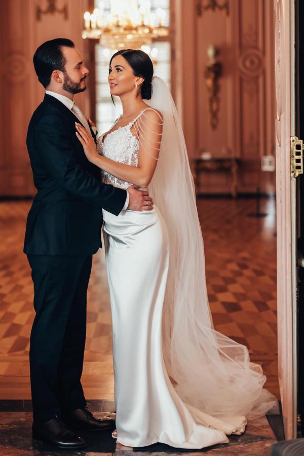 Vestidos de novia vintage largos de sirena con cuentas, sin mangas y encaje