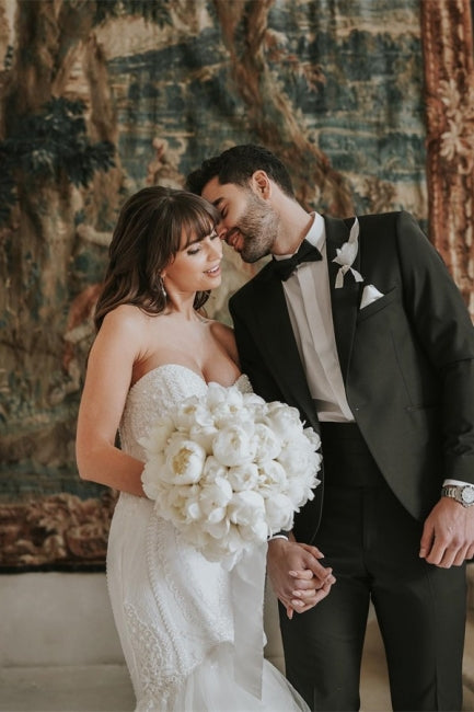 Robes de mariée vintage sans manches sirène avec dentelle