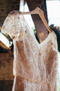 Brautkleider Romantische A-Linie V-Ausschnitt Perlenbesetzt Sexy Chiffon Brautkleid