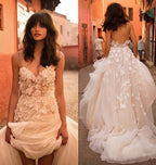 Robes de mariée bretelles ligne A dos nu traîne brosse tulle longue robe nuptiale