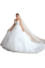 Robe de mariée blanche à jupe boule avec traîne chapelle, bretelles fines, corsage en dentelle transparente à lacets, robes nuptiales à vendre