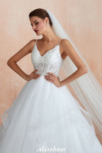 Robe de mariée blanche à jupe boule avec traîne chapelle, bretelles fines, corsage en dentelle transparente à lacets, robes nuptiales à vendre
