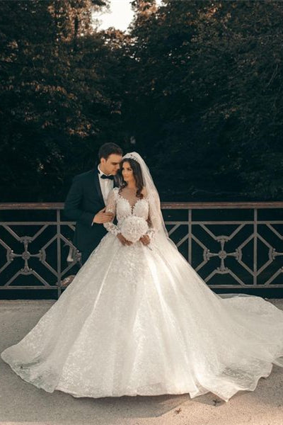 Weißes A-Linien-Brautkleid mit Herzausschnitt und langen Ärmeln und Spitze
