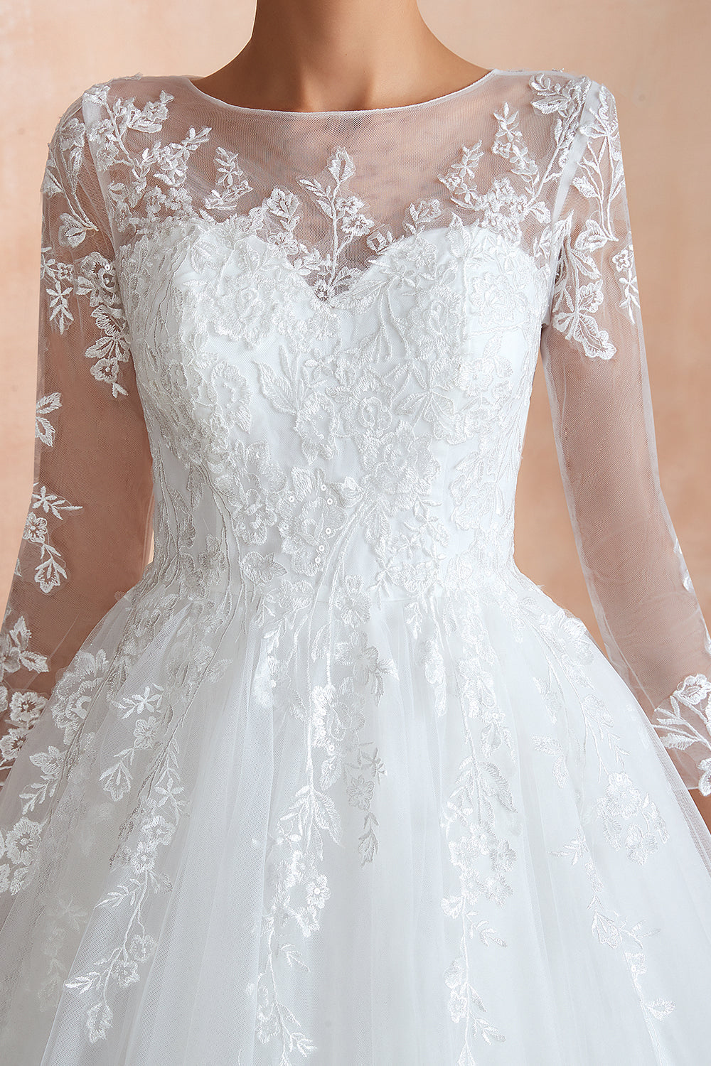 Vestido de Noiva Maravilhoso Comprido em Tule com Aplicações e Mangas em Corte em A